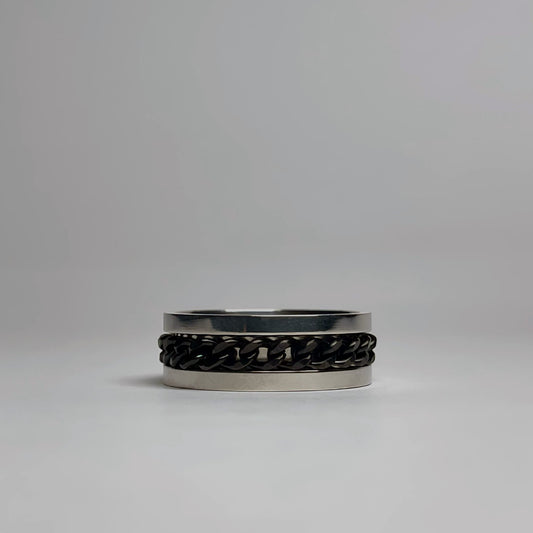 Onyx Black Chain Ring